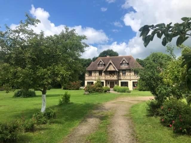 Manoir Melphil Bed and Breakfast Saint-Étienne-la-Thillaye Εξωτερικό φωτογραφία